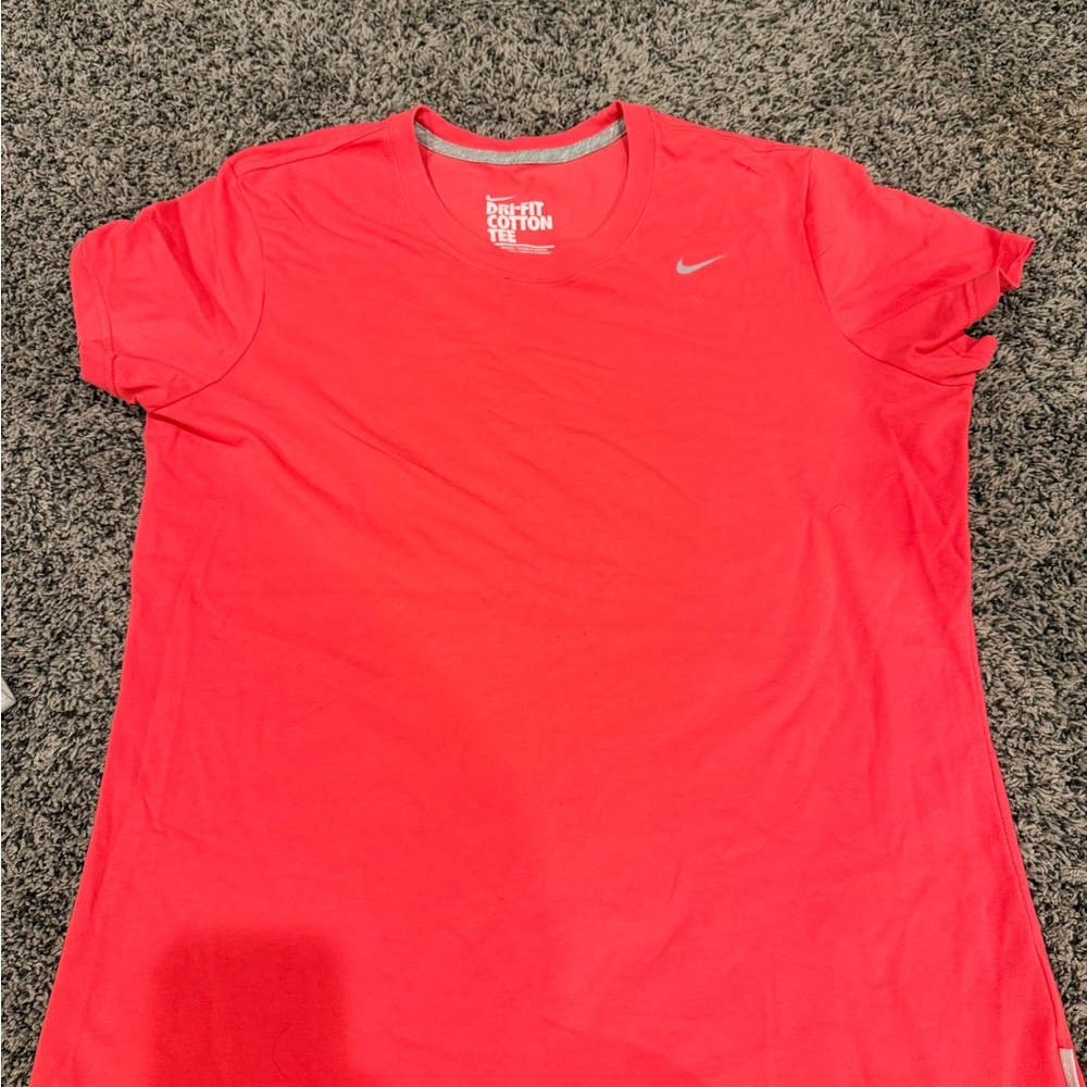Nike Women's Short Sleeve Crew Tee in Coral Red